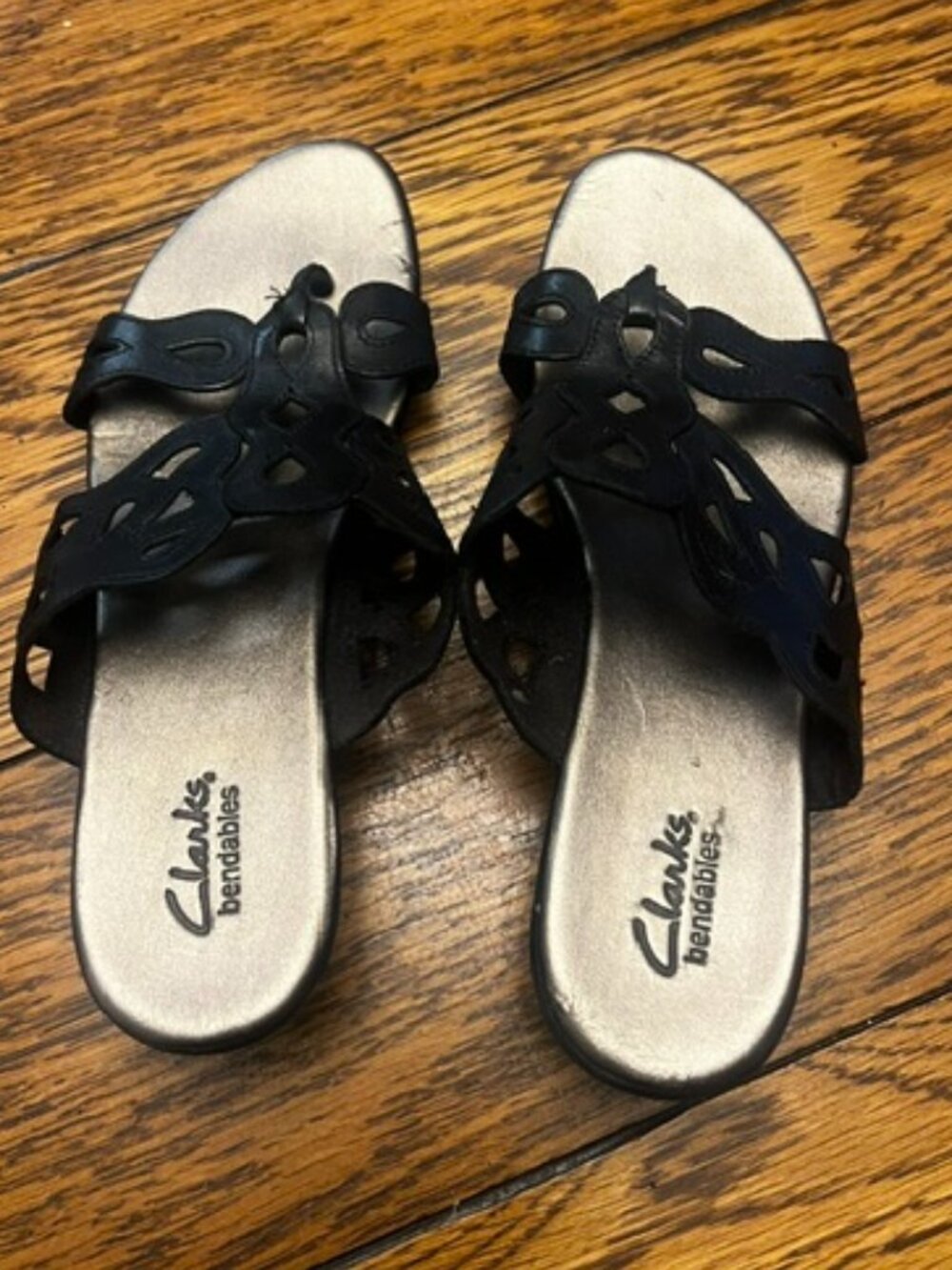 Women's Clarks Bendables Sandals, Black, Slip On, Size 9, Excellent Con!